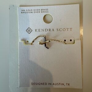 Kendra Scott field hockey necklace